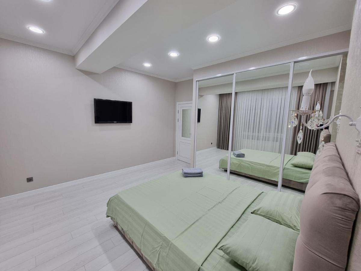 Luxury Best Grand New Apartaments Ultra Central Chisináu Exterior foto