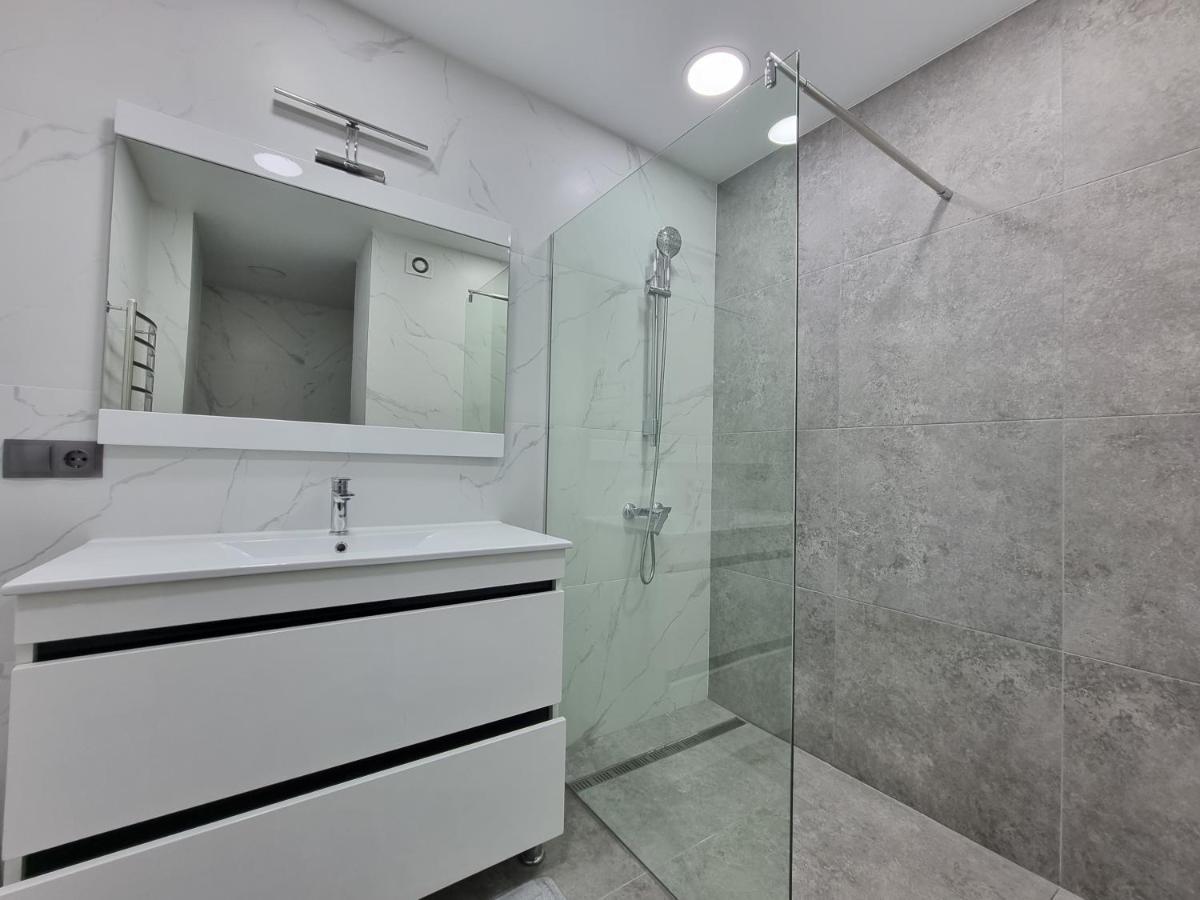 Luxury Best Grand New Apartaments Ultra Central Chisináu Exterior foto